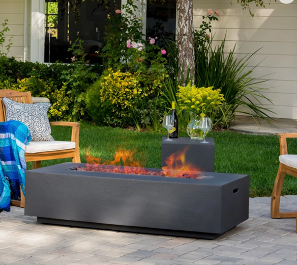 Concrete Outdoor Lounge Fire Pit